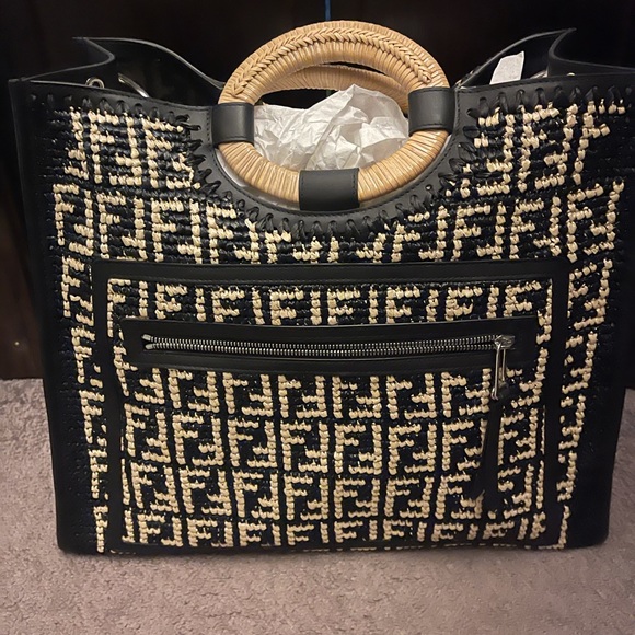 fendi raffia bag